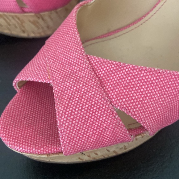 Pink fabric Guess peep toe cork heels size 8.5 - Picture 11 of 12